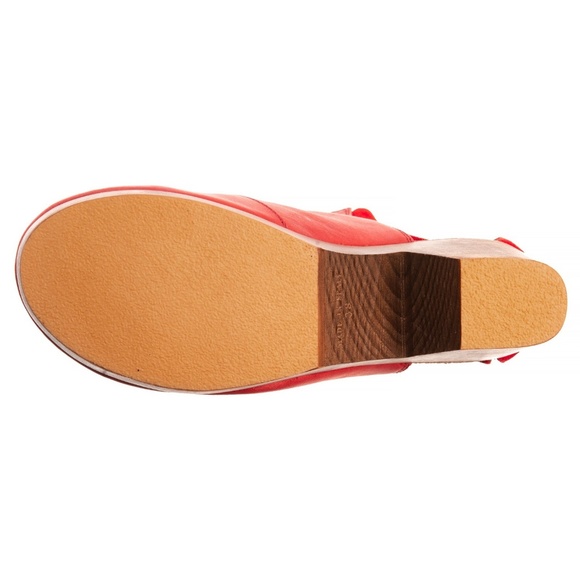 Free People Red Leather Amber Orchard Clogs - Picture 7 of 7